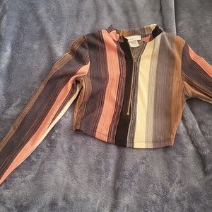 Long sleeve crop top